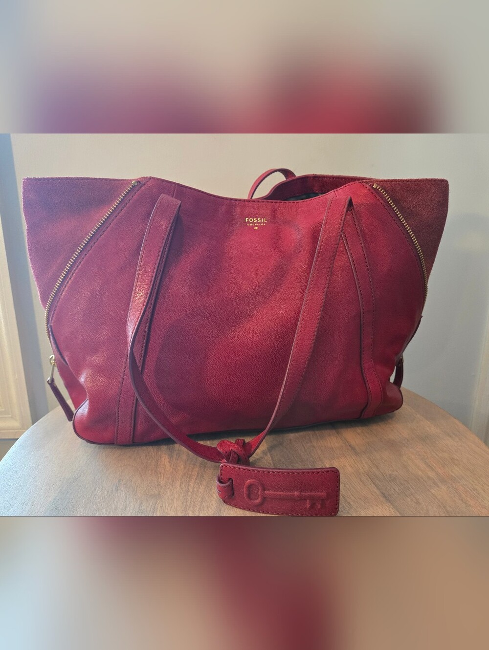 Fossil Gwen Shopper Expandable Shopper Tote Issue No. 1954 Leather Red Suede
